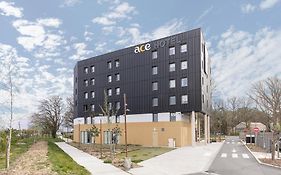 Ace Hotel Rouen Parc Des Expositions